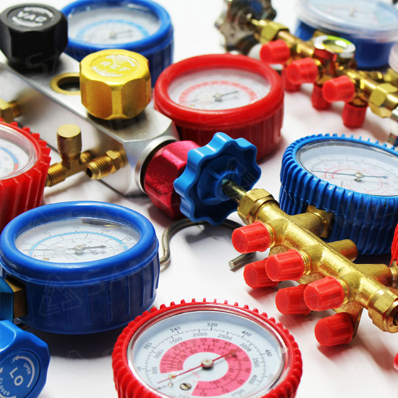 Double Manifold Gauge